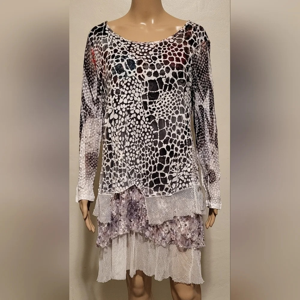 Style Long Sleeve Layered Animal Print Midi Dress (Size L)